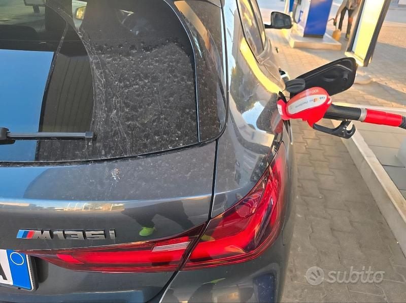 Begagnad BMW M135 306 HK (225 kW) 2019 Grå Halvkombi