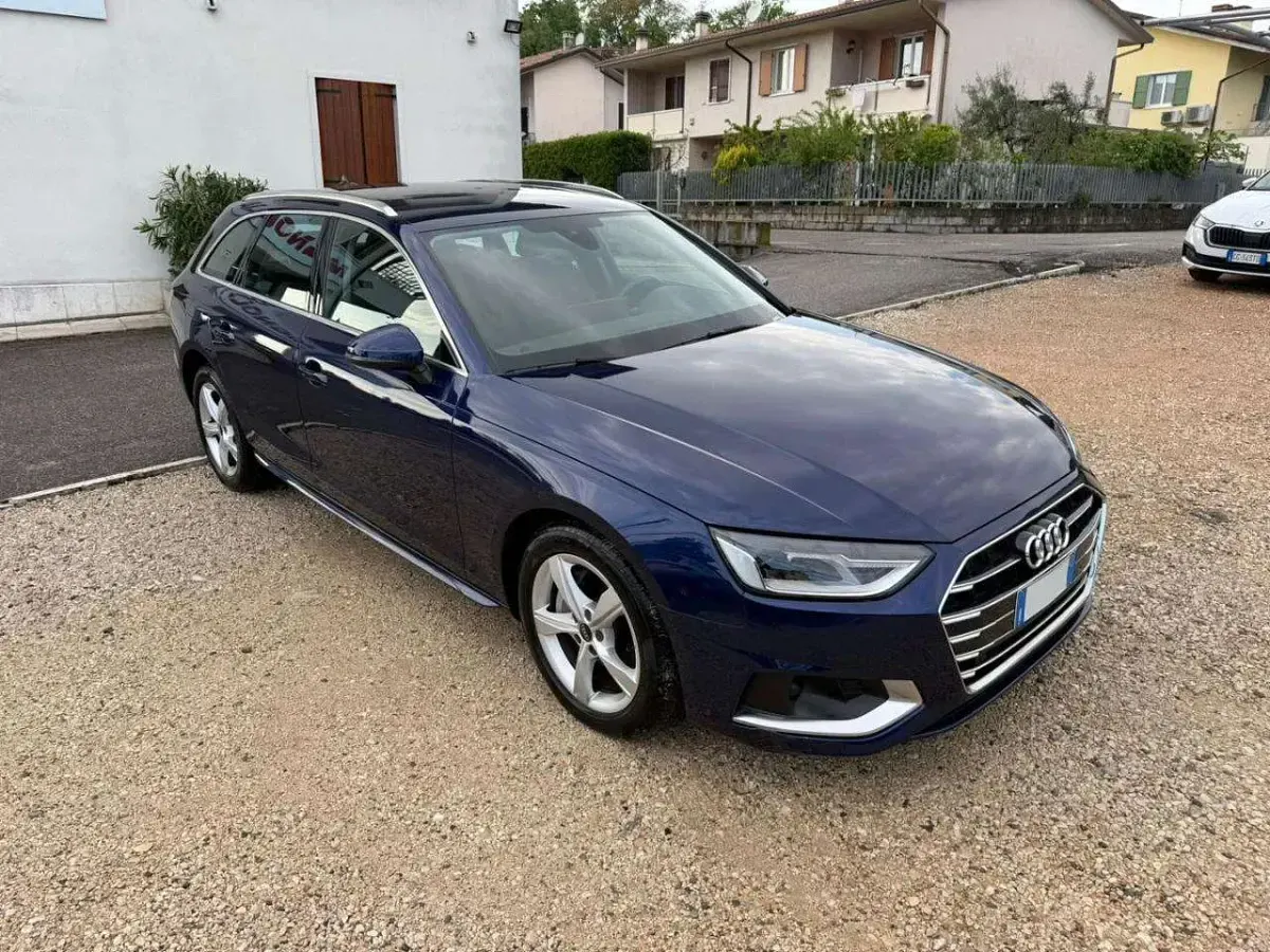 Usata Audi A4 Advanced 204 CV (150 kW) 2021 Blu Station wagon
