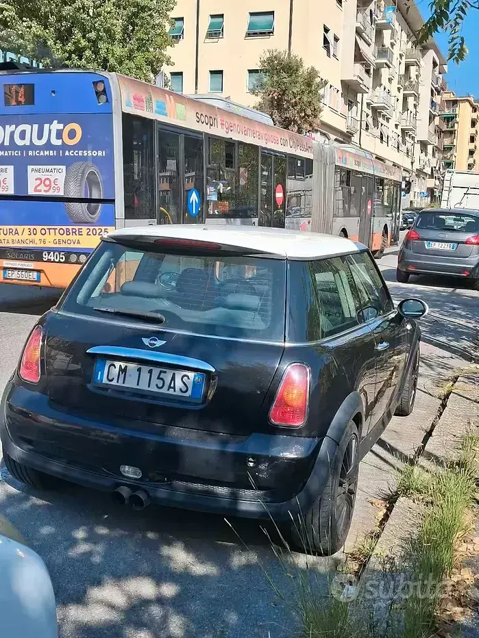 Usata Mini Cooper 116 CV (85 kW) 2004 Utilitaria