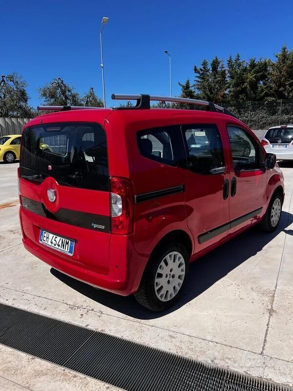 Usata Fiat Qubo Trekking 77 CV (56 kW) 2011 Rosso Monovolume