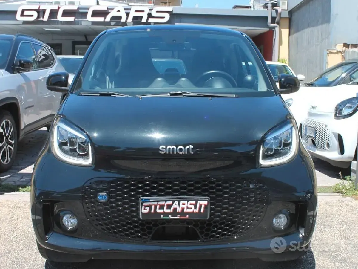 Usata Smart ForTwo Electric Drive Prime 41 kW (56 CV) 2021 Nero Berlina