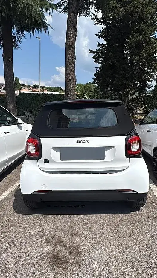 Usata Smart ForTwo Electric Drive 41 kW (56 CV) 2018 Grigio Cabrio