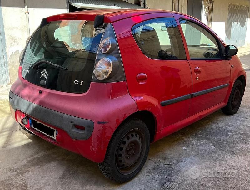 Usata Citroën C1 68 CV (50 kW) 2006 Rosso Utilitaria