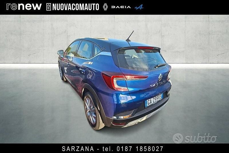 Usata Renault Captur Intens 95 CV (69 kW) 2020 Blusilver SUV