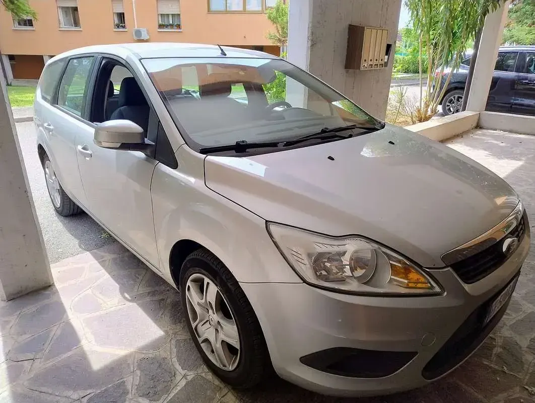Usata Ford Focus Style 110 CV (80 kW) 2006 Station wagon