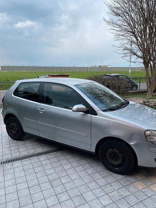 Usata VW Polo 2004 Utilitaria