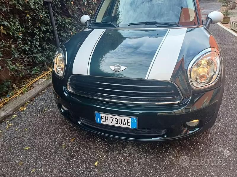 Usata Mini One Countryman 97 CV (71 kW) 2011 Verde SUV