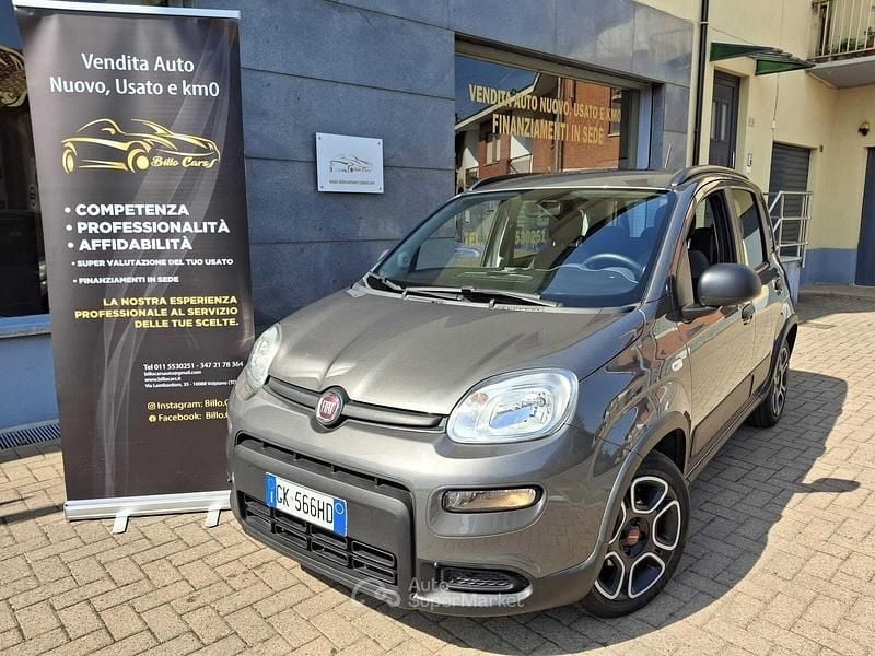 Usata Fiat Panda 69 CV (50 kW) 2022 Gray Utilitaria