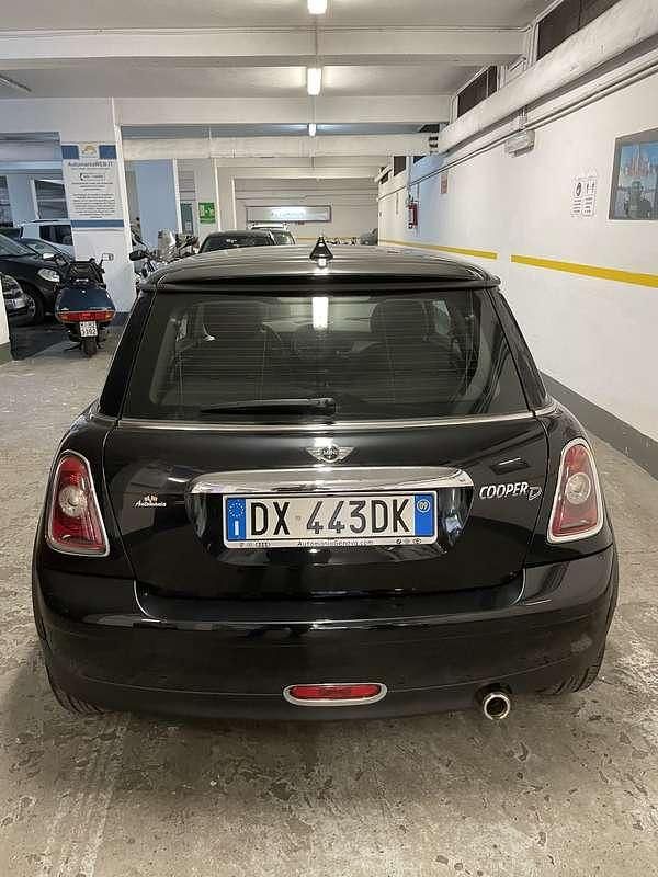Usata Mini Cooper D 109 CV (80 kW) 2009 Utilitaria