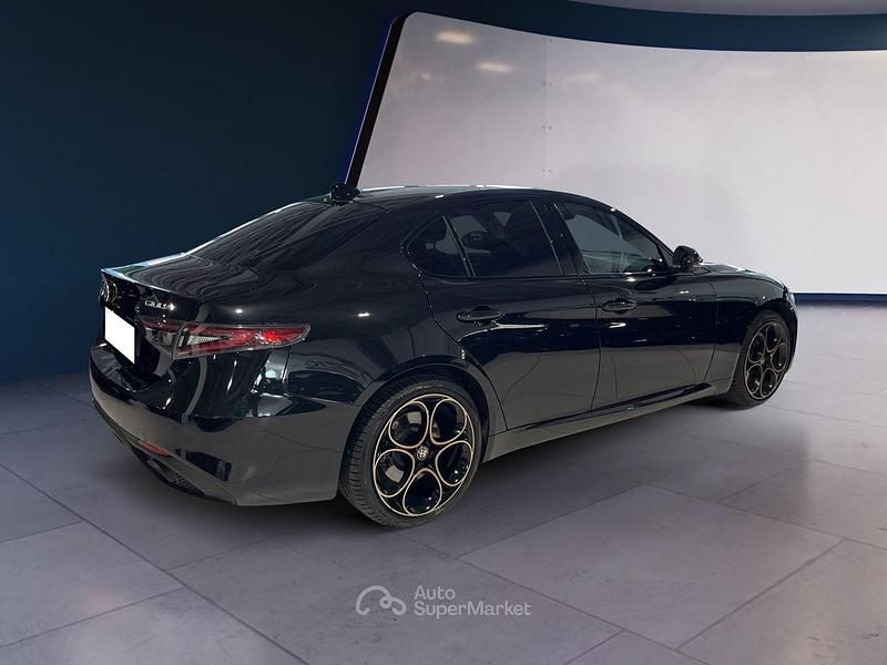 Usata Alfa Romeo Giulia 211 CV (155 kW) 2025 Nero Berlina