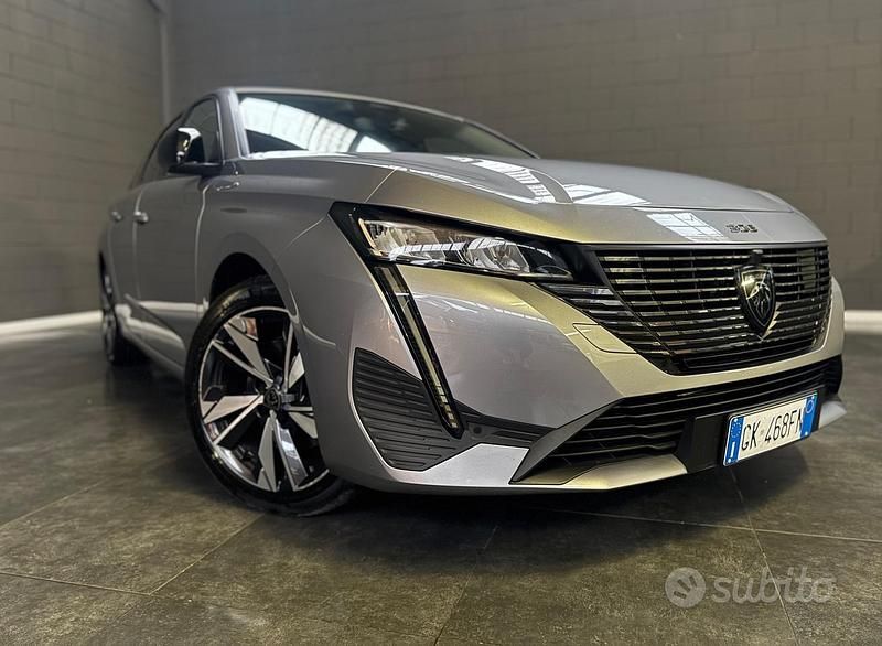 Usata Peugeot 308 GT 130 CV (95 kW) 2022 Grigio Station wagon