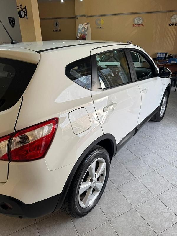 Occasion Nissan Qashqai Visia 115 ch (84 kW) 2012 Blanc SUV