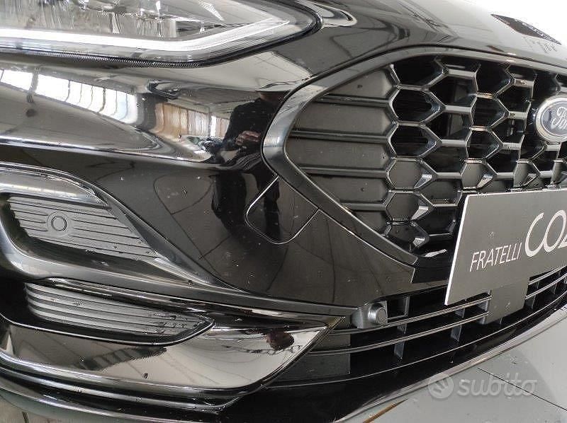 Usata Ford Focus ST-Line 116 CV (85 kW) 2025 Nero Berlina