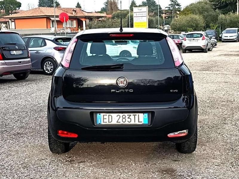 Usata Fiat Punto Evo Dynamic 75 CV (55 kW) 2010 Nero Utilitaria