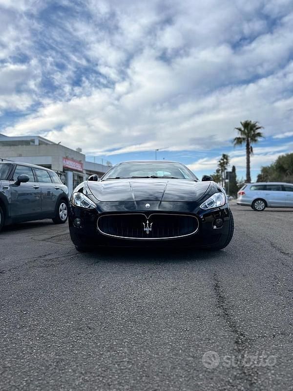 Usata Maserati Granturismo 405 CV (297 kW) 2008 Nero Coupé