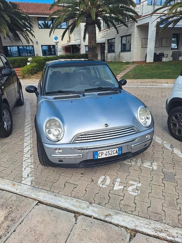 Usata Mini ONE 2004 Grigio Utilitaria