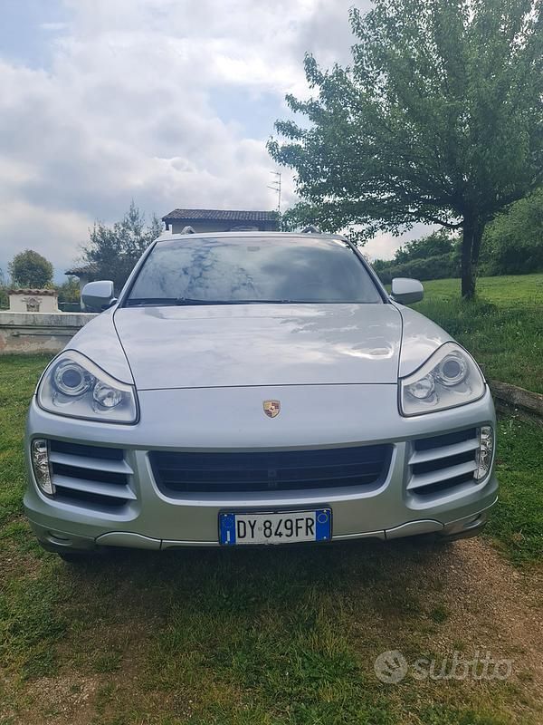 Usata Porsche Cayenne 239 CV (175 kW) 2009 Argento SUV