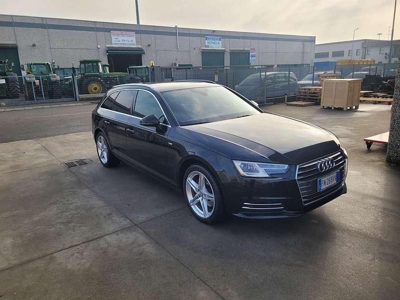 Usata Audi A4 Business Plus 150 CV (110 kW) 2016 Nero Station wagon