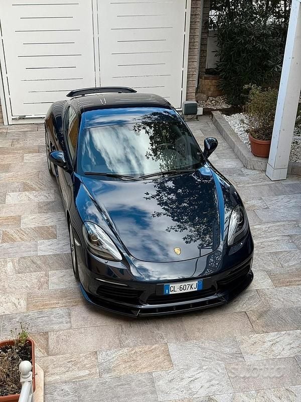 Usata Porsche 718 Cayman 2017 Blu Coupé