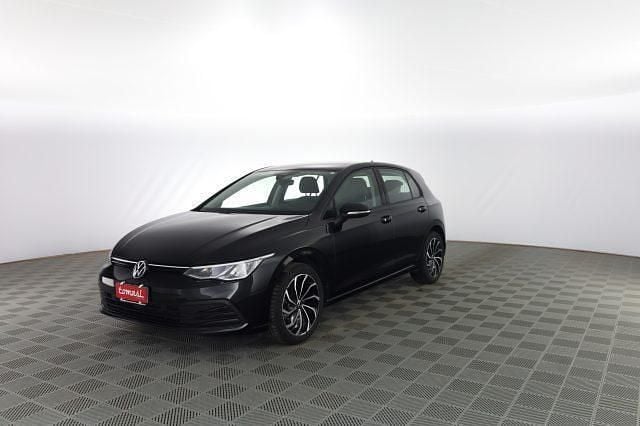 Usata VW Golf VIII Life 110 CV (80 kW) 2024 Grenadill black
