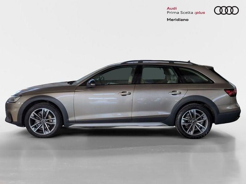 Usata Audi A4 Allroad Ambiente 204 CV (150 kW) 2023 Colore carrozzeria personalizzato audi exclusive Station wagon