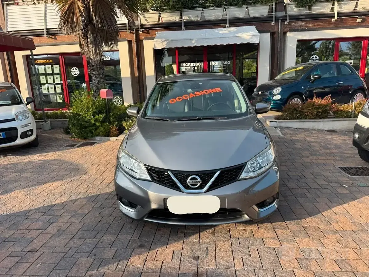 Usata Nissan Pulsar 110 CV (80 kW) 2018 Grigio Utilitaria