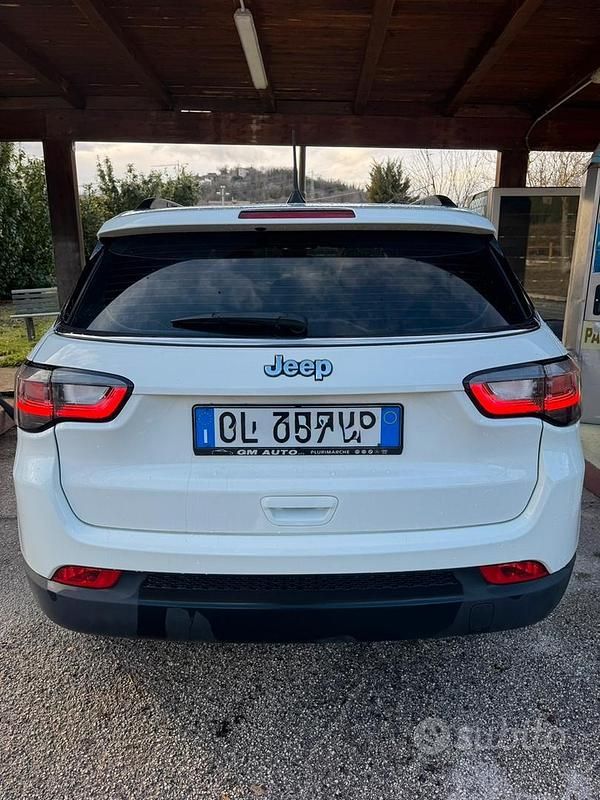 Usata 2022 Jeep Compass SUV | 20.000 € (Super prezzo) - Immagine 1/4