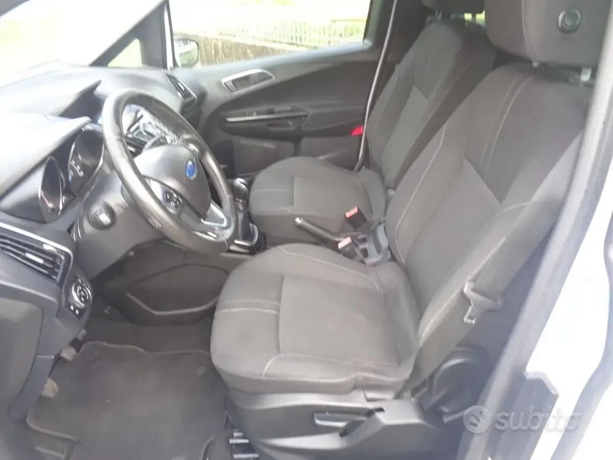 Usata Ford B-MAX Business Edition 75 CV (55 kW) 2016 Bianco Monovolume