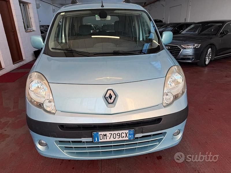 Usata Renault Kangoo Dynamique 85 CV (62 kW) 2008 Blu Monovolume