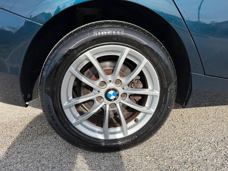 Usata BMW 114 95 CV (69 kW) 2014 Blu Utilitaria
