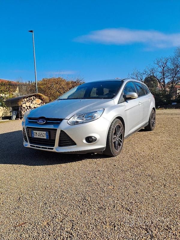 Usata 2012 Ford Focus Business Edition Station wagon | 6300 € (Buon prezzo) - Immagine 1/4