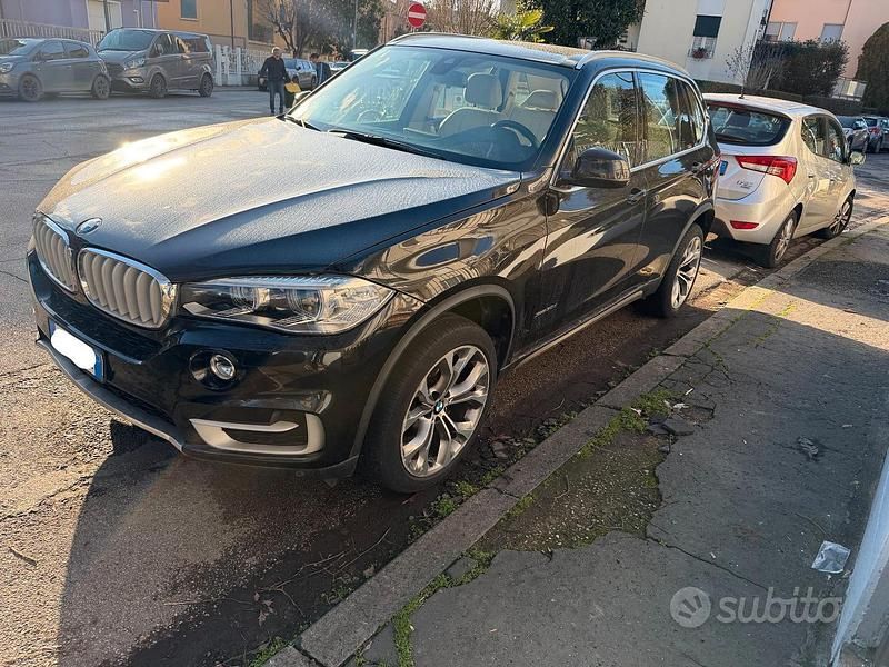 Usata BMW X5 258 CV (189 kW) 2014 Nero SUV