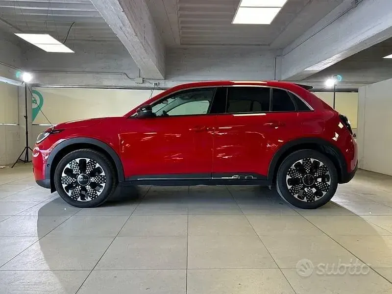 Usata Fiat 600 La Prima 110 CV (80 kW) 2025 Rosso SUV