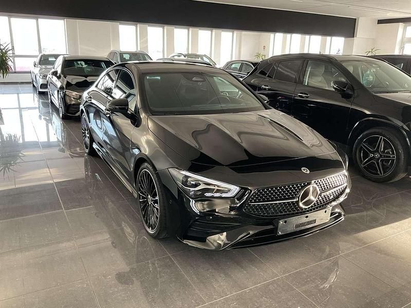 Nero Usata 2024 Mercedes CLA200 AMG Line Premium Plus Coupé | 41.500 € (Cara) - Immagine 1/4