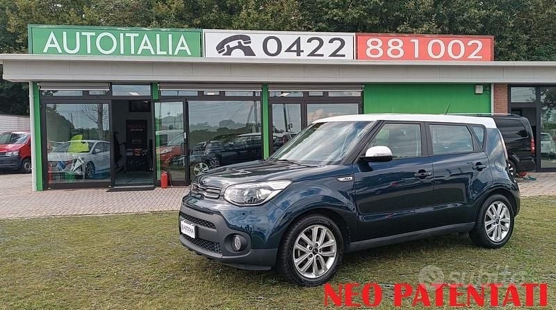 Usata Kia Soul 136 CV (100 kW) 2018 Blu SUV