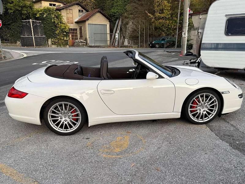 Usata Porsche 911 Carrera 4S Cabriolet 355 CV (261 kW) 2008 Bianco Cabrio