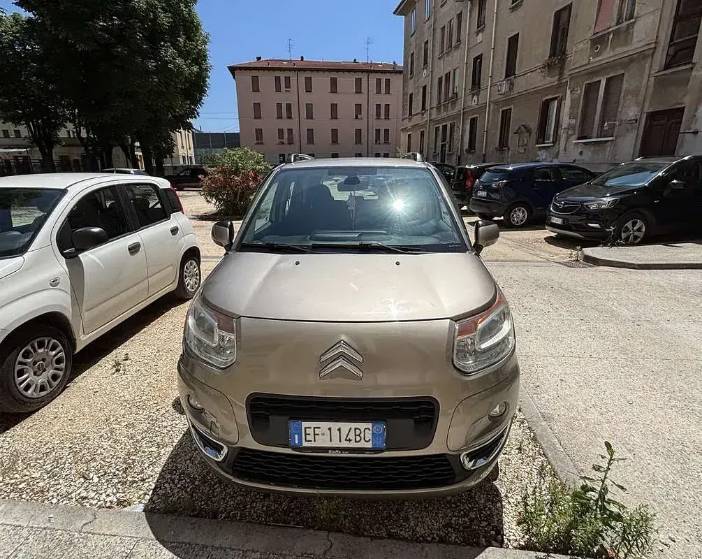 Usata Citroën C3 Picasso 109 CV (80 kW) 2010 Monovolume