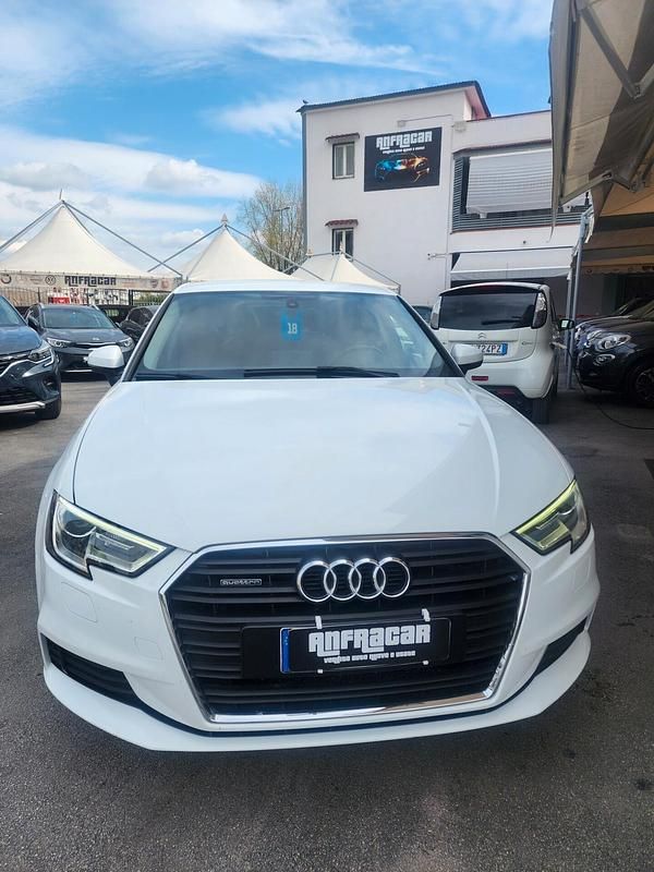 Usata Audi A3 183 CV (134 kW) 2018 Bianco Berlina
