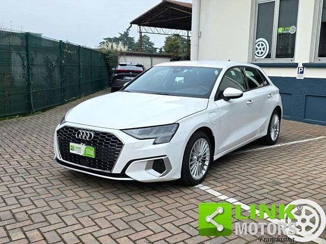 Usata Audi A3 e-tron Advanced 150 CV (110 kW) 2021 Bianco Utilitaria