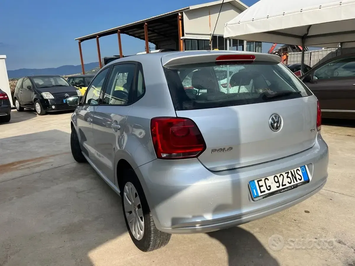 Usata VW Polo Comfortline 75 CV (55 kW) 2012 Grigio Utilitaria