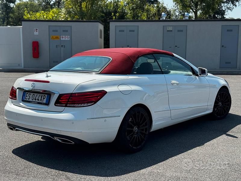 Usata Mercedes E220 Premium 170 CV (125 kW) 2013 Bianco Cabrio
