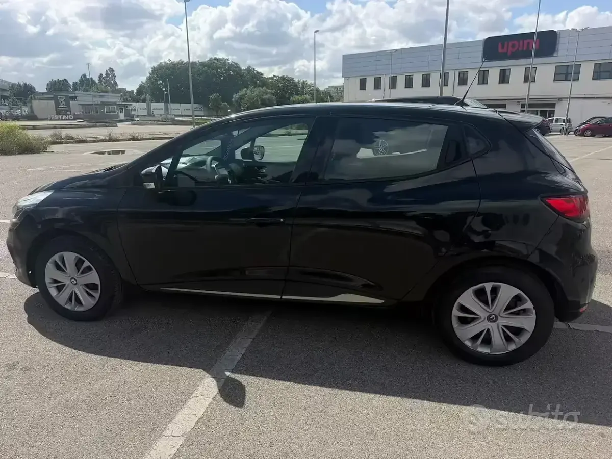 Occasion Renault Clio IV 90 ch (66 kW) 2018 Berline