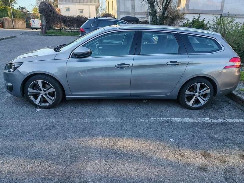 Usata Peugeot 308 SW Allure 150 CV (110 kW) 2016 Argento Station wagon