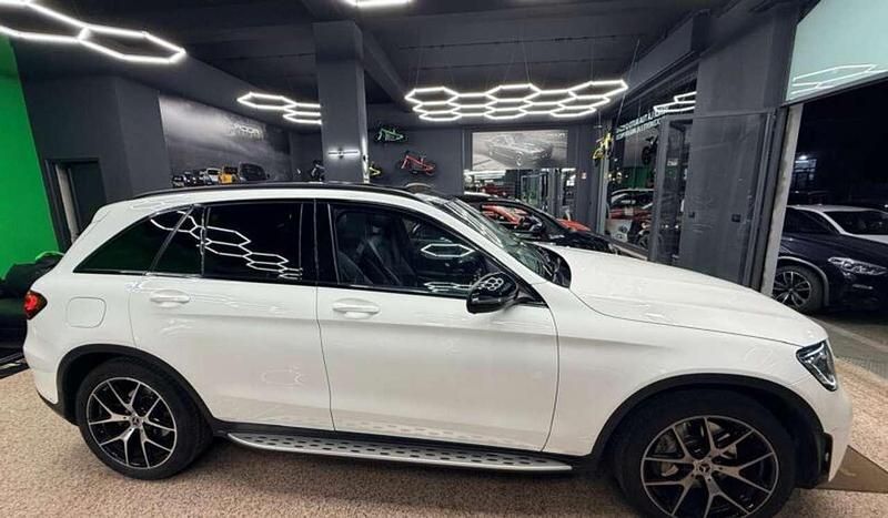 Usata Mercedes GLC220 Premium Plus 194 CV (142 kW) 2022 Bianco SUV