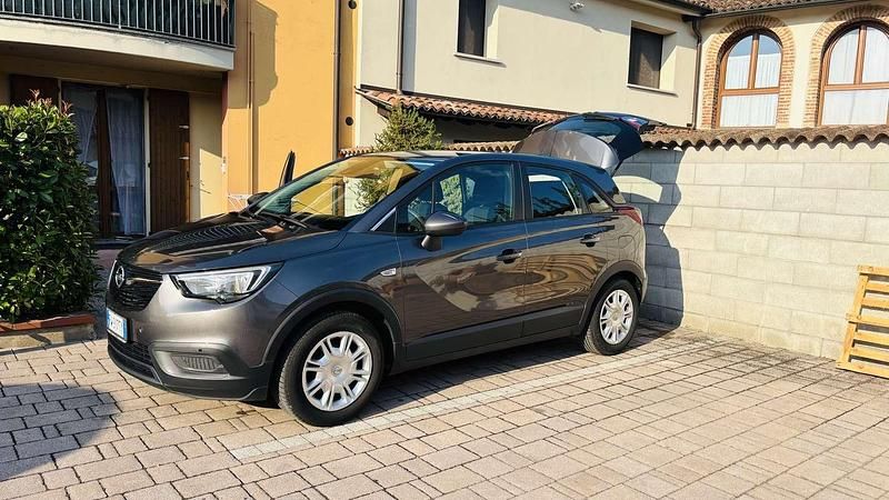 Usata 2019 Opel Crossland X Edition SUV | 11.200 € (Buon prezzo) - Immagine 1/4