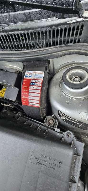 Usata VW Golf IV Highline 116 CV (85 kW) 2001 Berlina