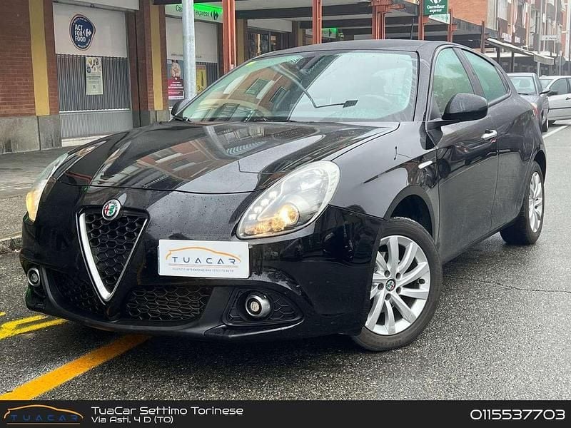 Nero Usata 2018 Alfa Romeo Giulietta Super Tre volumi | 10.900 € (Ottimo prezzo) - Immagine 1/4