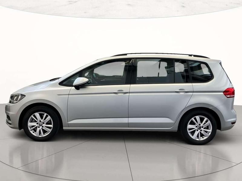 Usata VW Touran Business 122 CV (89 kW) 2023 8e reflex silver metallizzato Monovolume