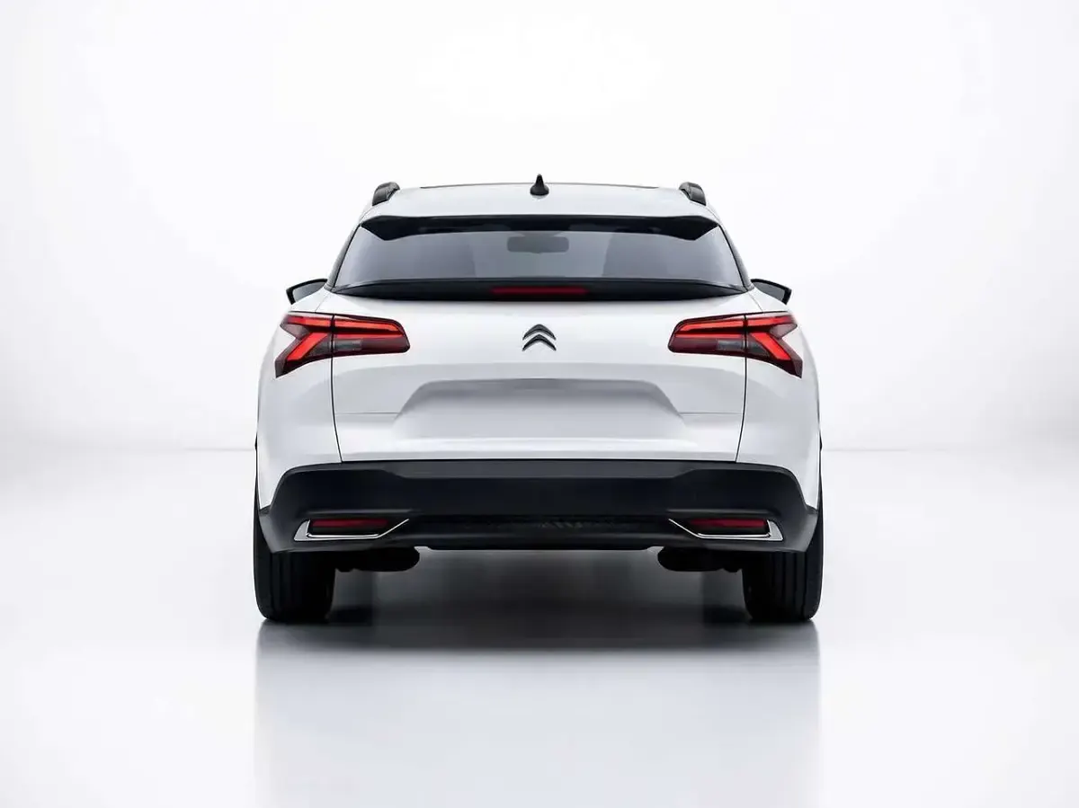 Usata Citroën C5 X PureTech 131 CV (96 kW) 2025 Diversi colori Station wagon
