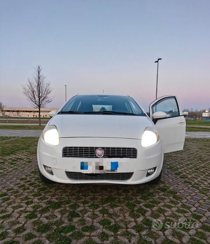 Usata Fiat Grande Punto Active 2010 Bianco Utilitaria